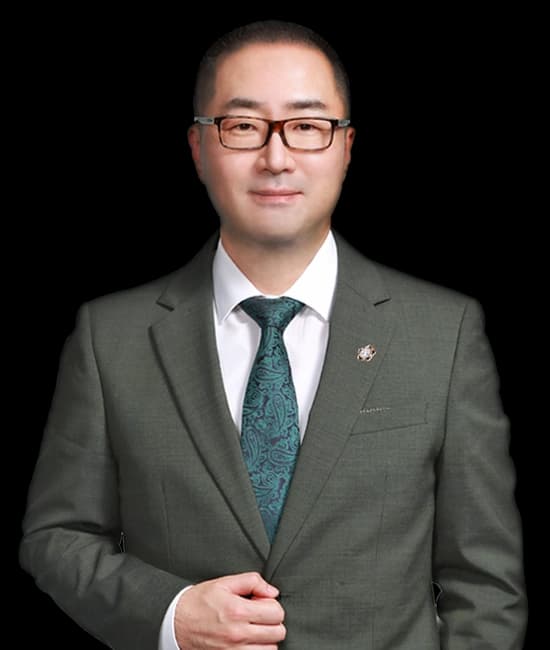 조민우 변호사님